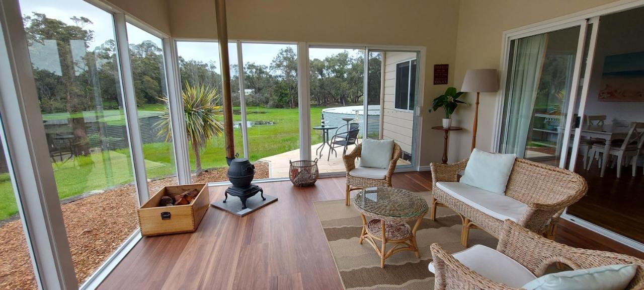 Abbivale Farm Cottage Harewood Экстерьер фото